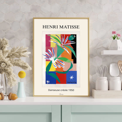 White and Cream Minimalist Photo Frame Mockup Instagram Post (3000 x 3000 px)