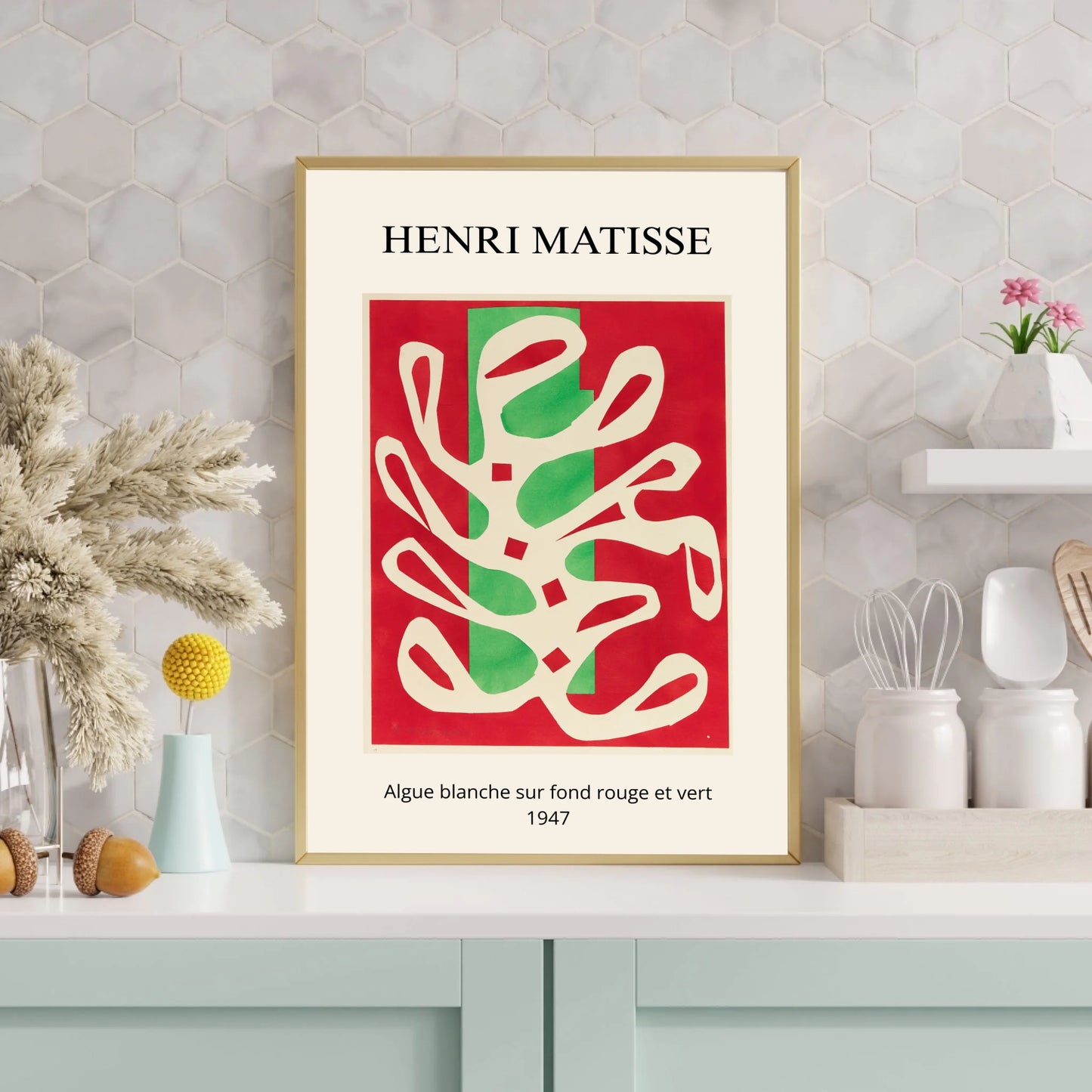 White and Cream Minimalist Photo Frame Mockup Instagram Post (3000 x 3000 px)